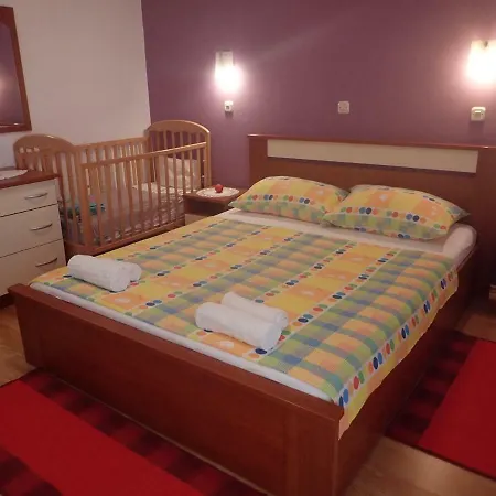 Apartman Bellavista 아파트 야세니스