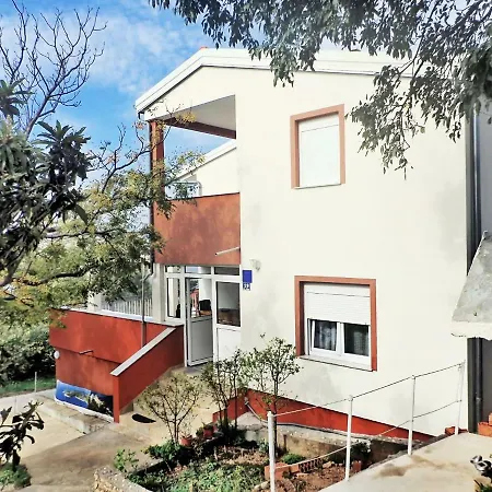 아파트 Apartman Bellavista 야세니스